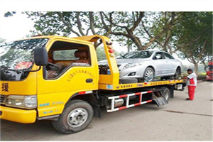 新龙附近24小时汽车拖车服务热线